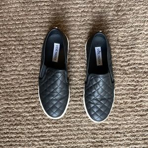 Steve Madden Ecentrcq Black